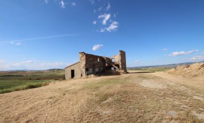L-61: Lajatico, ruin med fantastisk panoramautsikt